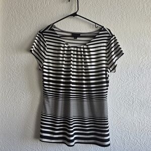 Worthington Black and White Striped Short Sleeve Top